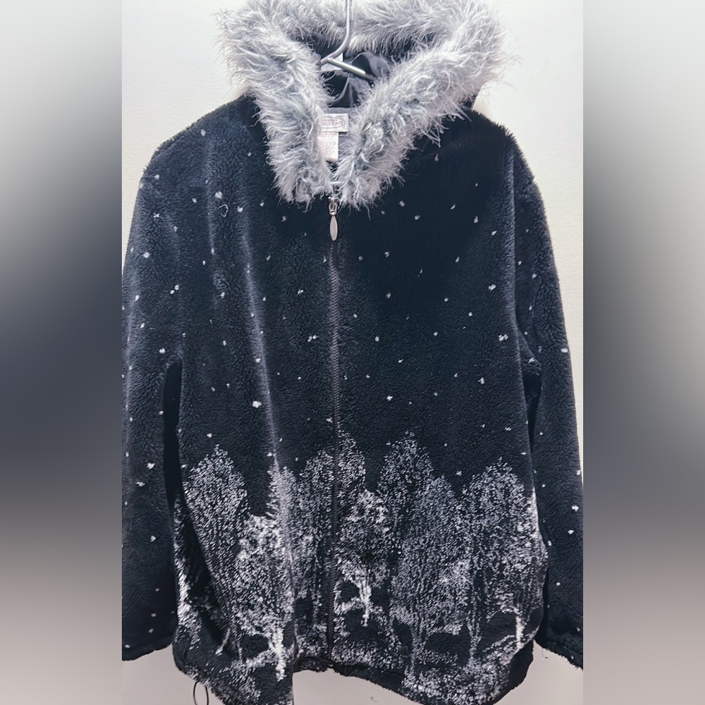 Northern Reflections Black and Gray Hooded Jacket